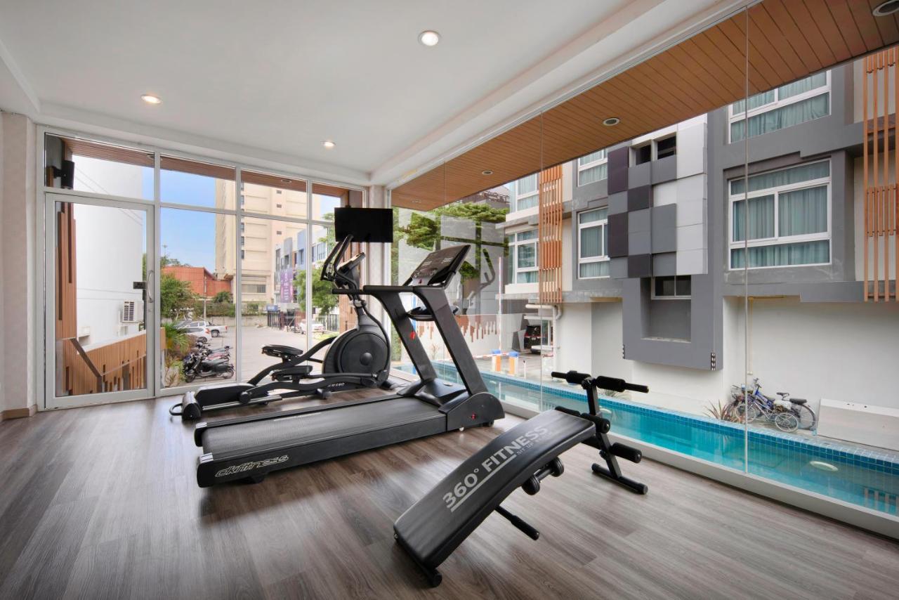 Prime Square Hotel Csiangmaj Kültér fotó